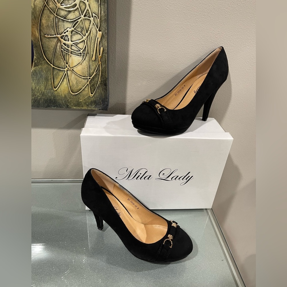 NWT Women’s Mila Lady Black Shoes Size 8